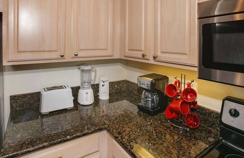 Gulf Shores Condo | Cover Air Condition Walk Way To Beach - Crystal Tower