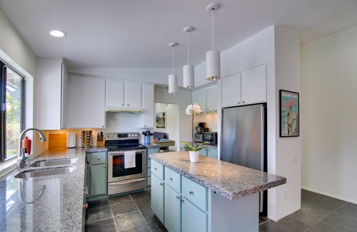 Araby House | Covered Patio, Pool & Games: Home in Palm Springs