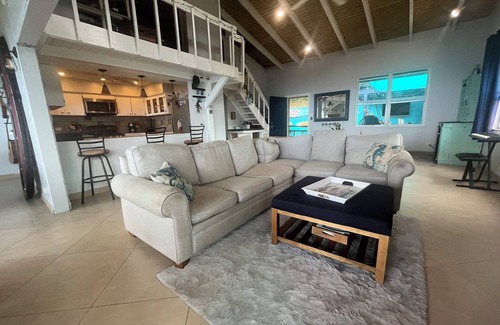 Estate Caret Bay House | Covert Lodge Northside Getaway with pool and view in Beautiful St. Thomas