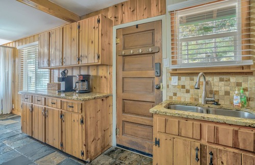 Cascade-Chipita Park House | Cowboy Cabin