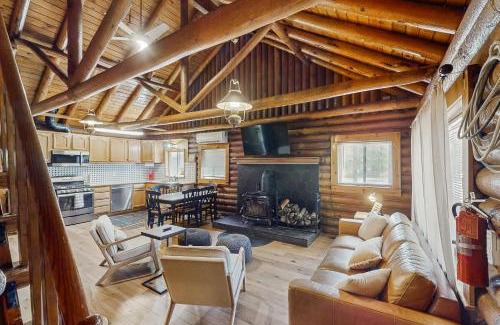 Pinetop House | Cowboy Cabin