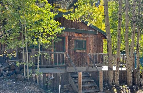 Red River House | Cowboy Cabin