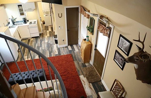 Dayton House | Cowboy Cottage country charm in the city