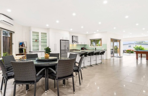 Cowes House | Cowes Family Retreat