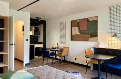 Camp de Royallieu Apartment | Cowool Compiègne