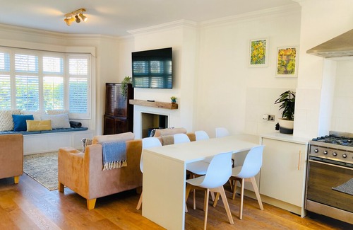 Coleraine House | Cowrie House, Gateway to Northern Ireland!