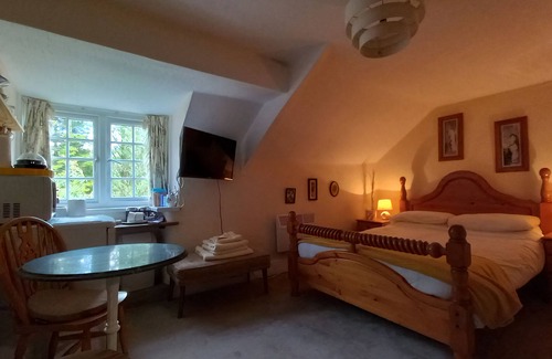 Mawr House | Coynant Farm Guest House