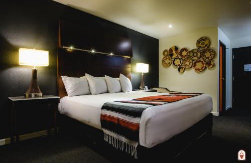 Southside Hotel | Coyote South