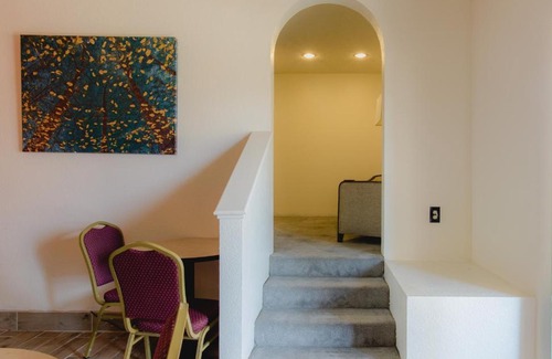 Southside Hotel | Coyote South