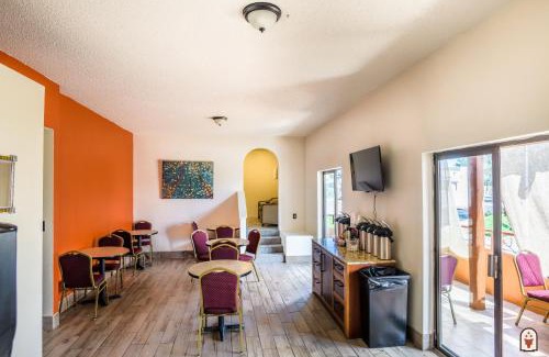Southside Hotel | Coyote South