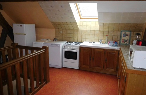 Perrancey-les-Vieux-Moulins Cottage | Cozy Gîte in Village Center, 2 Bedrooms, Convertible Sofa, Easy Access, Shared Yard