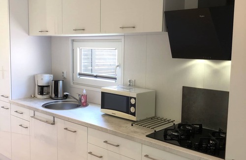 Camperduin Ski Chalet | Cozy and new summer house a 5-minute walk from the beach and sea!