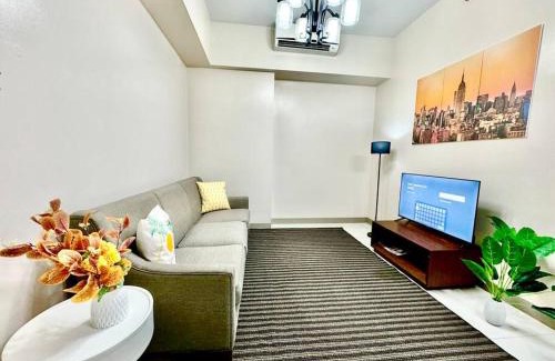 Bonifacio Global City Apartment | COZI 2 Bedroom Serene Uptown Condo Grand Hyatt BGC