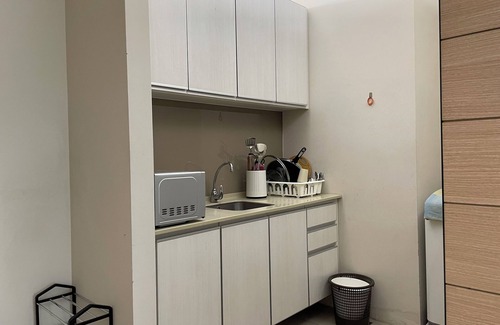 Bukit Bintang House | Cozy 1-bedroom apartment in wonderful Kuala Lumpur with AC, WiFi, fitness room