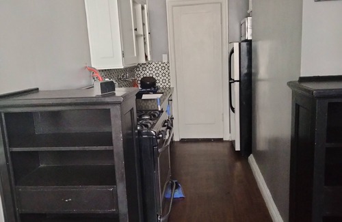 Westlake Apartment | Cozy 1-bedroom apartment in charming Los Angeles Near Staple Center