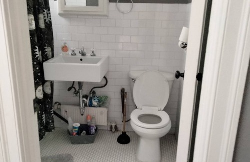 Westlake Apartment | Cozy 1-bedroom apartment in charming Los Angeles Near Staple Center