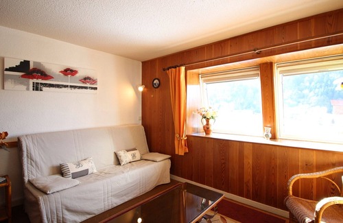 Mont-Dore Apartment | Cozy 1-Bedroom Apartment by Mont-Dore Slopes - Sleeps 6, Fully Equipped, No Pets