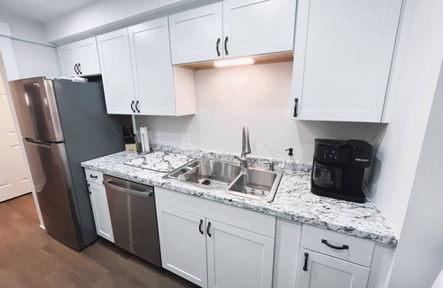Lynchburg Apartment | Cozy 1-bedroom apartment in Lynchburg. Peaceful neighborhood, 15 min to LU