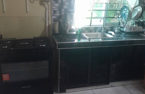Portmore Apartment | Cozy 1-bedroom apartment with WiFi, AC in fantastic Portmore