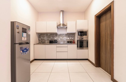 Nairobi Apartment | Cozy 1-bedroom apartment in beautiful Nairobi with fitness room, WiFi 1008