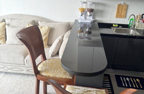 Kileleshwa Apartment | Cozy 1-bedroom apartment in amazing Nairobi with WiFi, fitness room