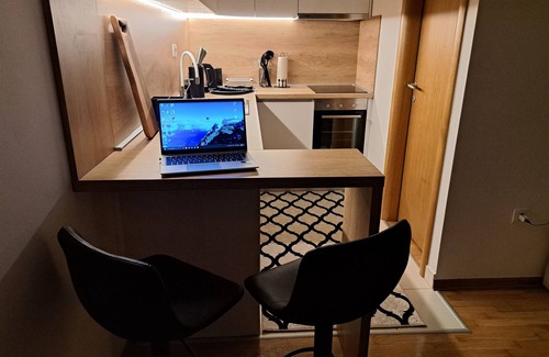 Mostar Apartment | Cozy 1-bedroom apartment in brilliant Mostar with AC, WiFi