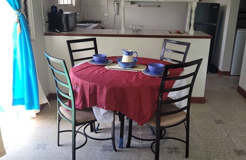 Merlin Bay Apartment | Cozy 1-bedroom apartment in wonderful Weston with WiFi