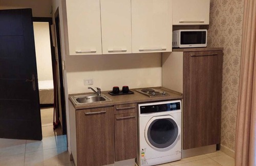 Amman Apartment | Cozy 1-bedroom apartment in charming Amman near Cozmo with WiFi, AC