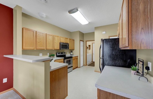 Pike Condo | Cozy 1-bedroom condo in amazing Indianapolis with WiFi, AC