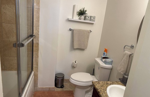Newbold Condo | Cozy 1-bedroom condo with AC,fitness room in welcoming Philadelphia/WITH PARKING