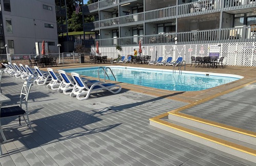 Osage Beach Condo | Cozy 1-bedroom condo at Heron Bay with pool Osage Beach, MO