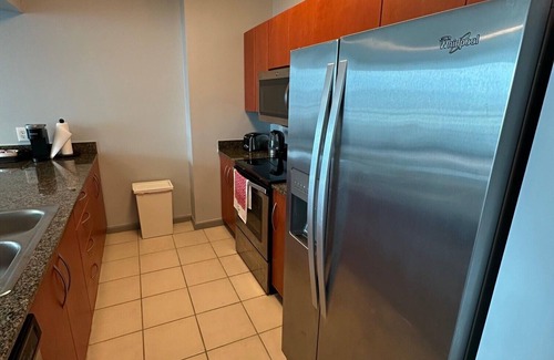 Brickell Condo | Cozy 1-bedroom condo in Brickell financial dist. Stunnig views from 42nd floor.