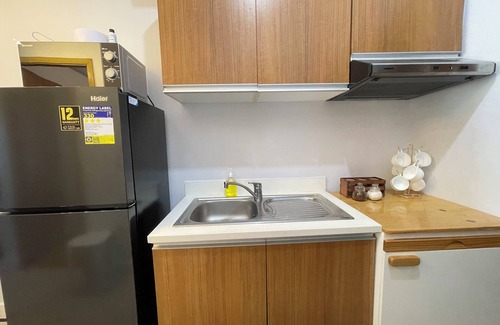 Ermita Condo | Cozy 1-bedroom condo near UP Manila, US EMBASSY and St. Luke's Medical Center