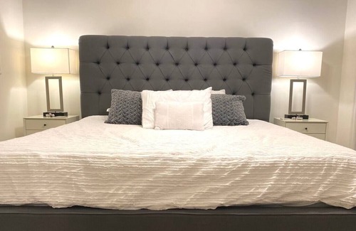 Glendale Apartment | Cozy 1 Bedroom minutes from Glendale Galleria