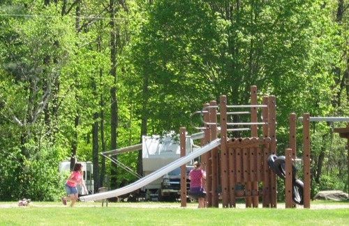 Milford Cabin | Cozy 1-BR cabin with additional sleeping loft. Less than 5 mi from Cooperstown