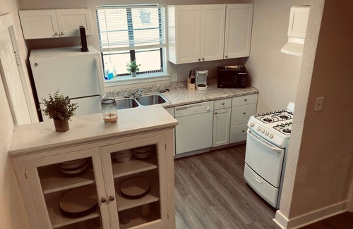 North Little Rock Condo | Cozy 1 BR close to Downtown Little Rock