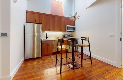 Danville House | Cozy 1 BR minutes from the casino site. Walkable to coffee and restaurants!