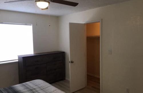 Lawton Apartment | Cozy 1-BR upstairs apartment, near Fort Sill!