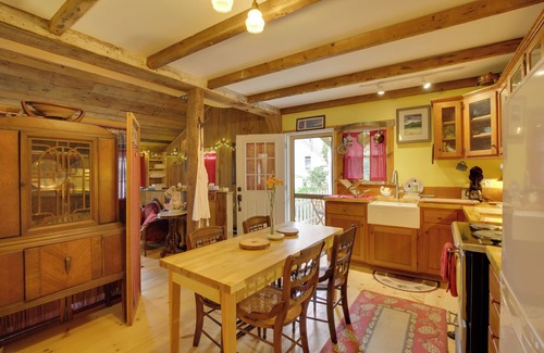Bath Apartment | Cozy 1930’s-style Waterfront Maine Cabin w/Dock!
