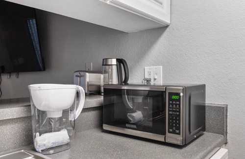 South Scottsdale Apartment | Cozy 1B1B Retreat in Scottsdale | Free Parking