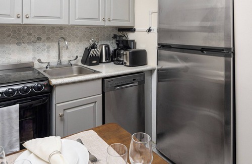 Tribeca Apartment | Cozy 1BD Upper East Side Gem