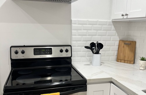 Winnetka House | Cozy 1bedroom 1bath Centrally located