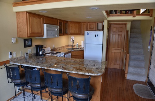 Breckenridge Ski Chalet | Cozy-1BR/1BA -Close to ski resorts, hiking, fishing, biking & adventure park