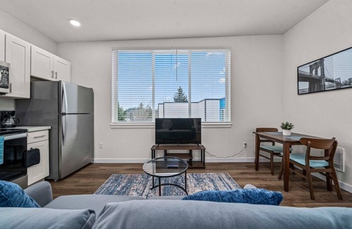 South Tacoma Apartment | Cozy 1BR/1BA Tacoma Retreat near Fort Lewis