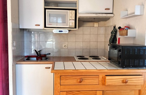 Villard-de-Lans Apartment | Cozy 1BR Apartment Near Village, Ski Shuttles, and Scenic Balcony - Sleeps 4-6