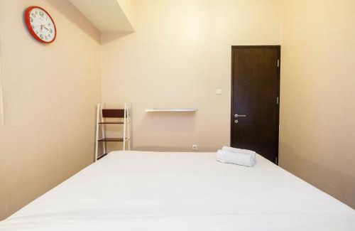 Cikarang Apartment | Cozy 1BR Apartment with Workspace at Mustika Golf Residence By Travelio
