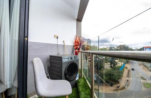 Nairobi Apartment | Cozy 1BR Condo Kilimani Nairobi with city views
