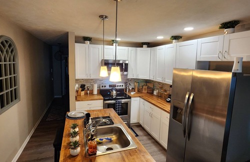 Indianapolis House | Cozy 1Br Diamond