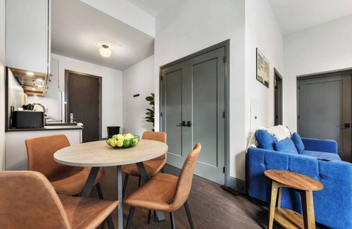 Downtown Pittsburgh Apartment | Cozy 1BR Downtown Pittsburgh – Walk to Stadiums