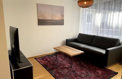 Sihlfeld Apartment | Cozy 1BR in popular district 3 (West 11)